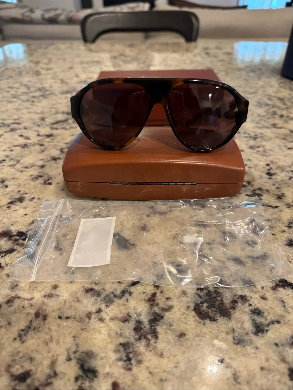 Illesteva Telluride Sunglasses - Havana Brown